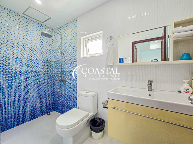 Townhouse For Sale Pratumnak