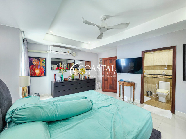 Townhouse For Sale Pratumnak