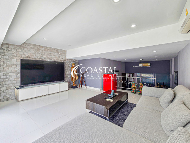 Townhouse For Sale Pratumnak