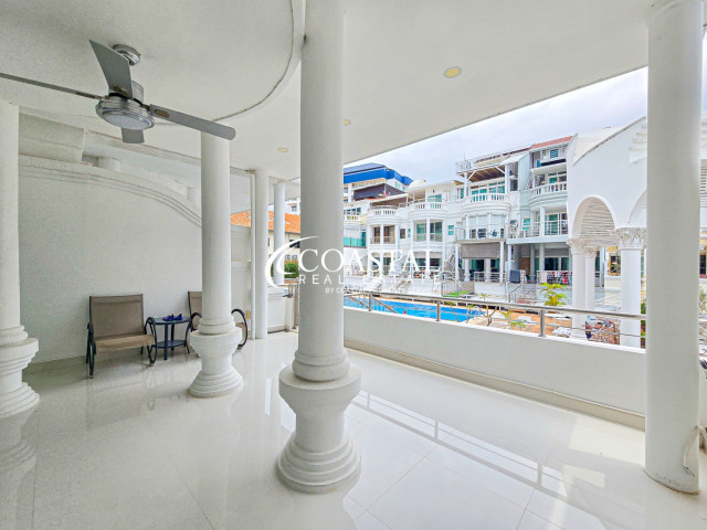 Townhouse For Sale Pratumnak