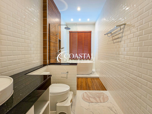 House For Sale And Rent Mabprachan/Pong