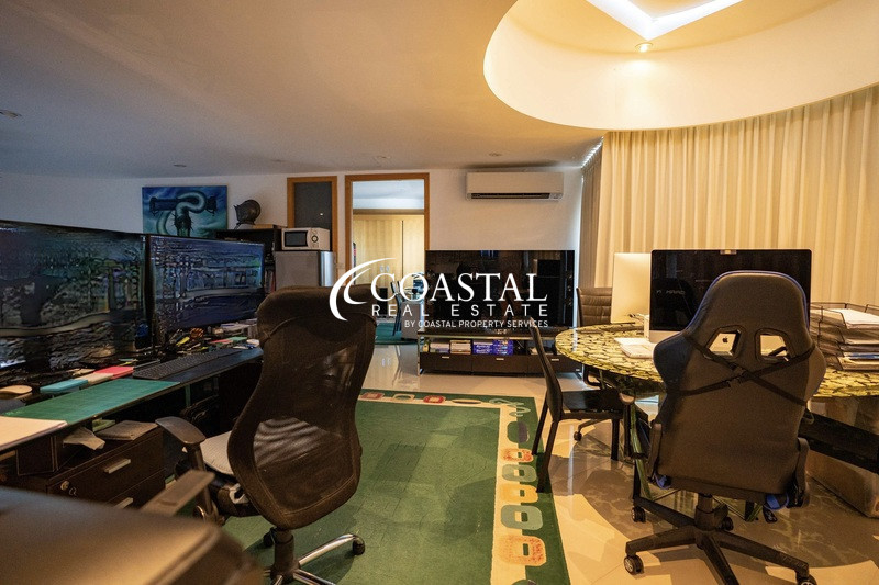 Condo For Sale Pratumnak