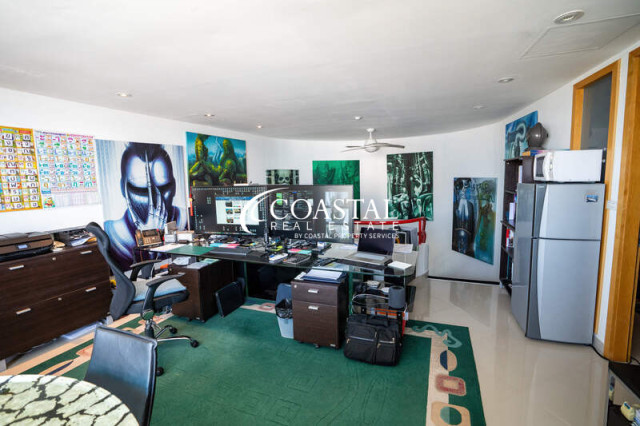 Condo For Sale Pratumnak