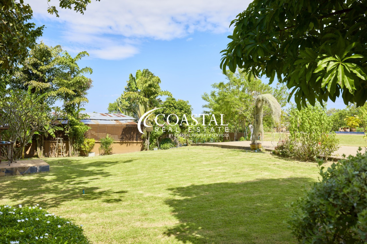 House For Sale Mabprachan/Pong