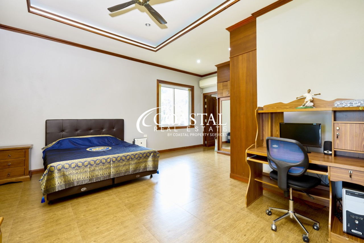 House For Sale Mabprachan/Pong