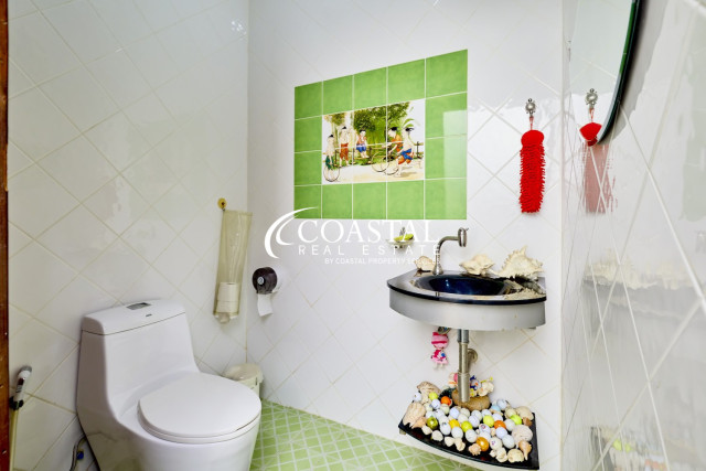 House For Sale Mabprachan/Pong