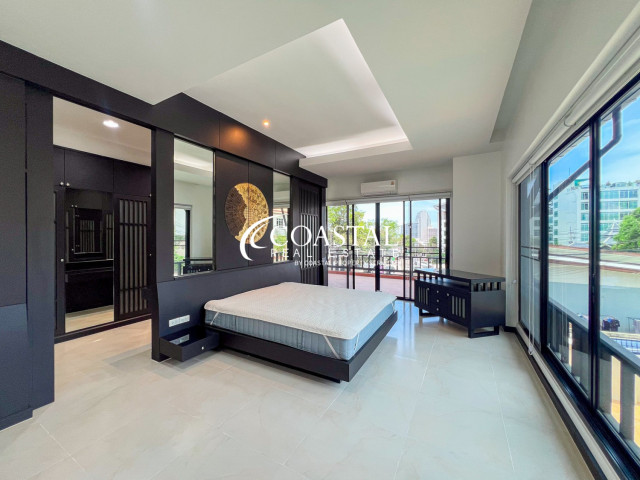 House For Sale And Rent Pratumnak