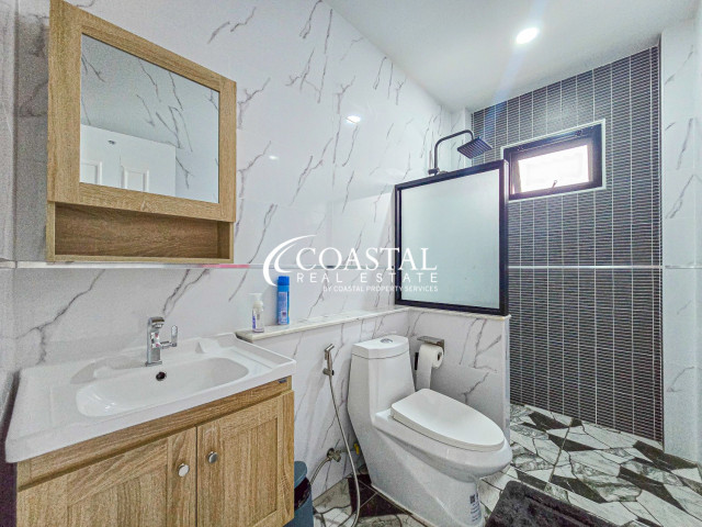 House For Sale Mabprachan/Pong