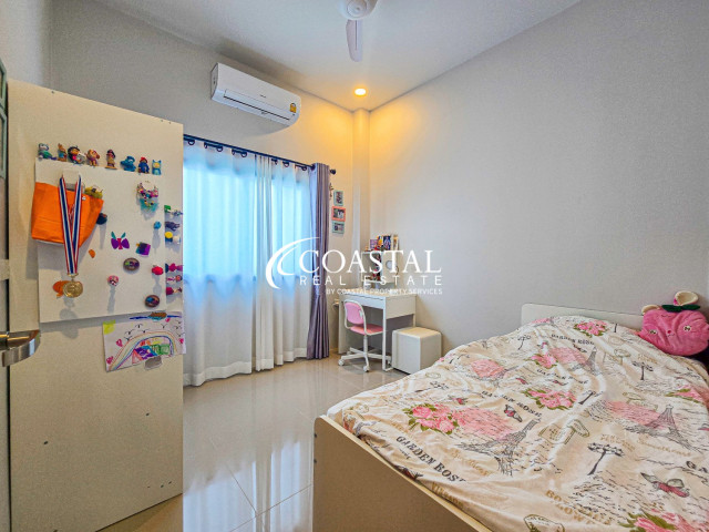 House For Sale Mabprachan/Pong