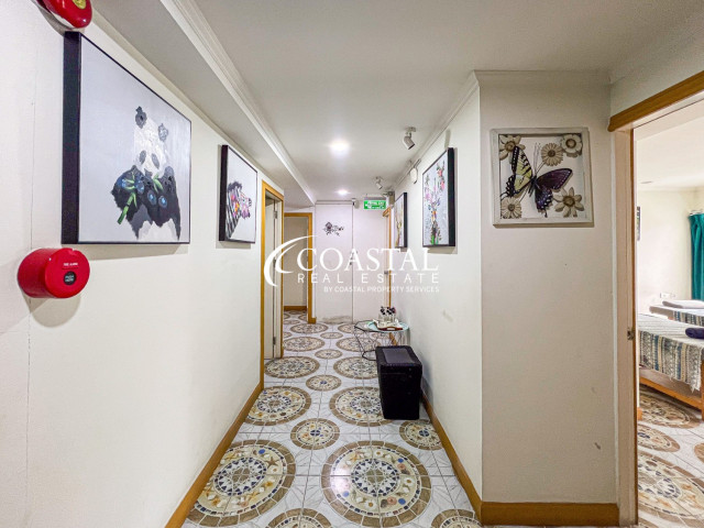 Commercial For Sale Wong Amat