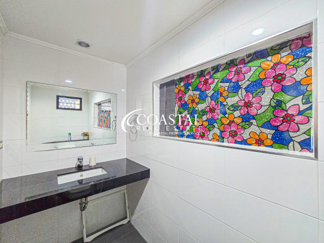 Condo For Sale Wong Amat