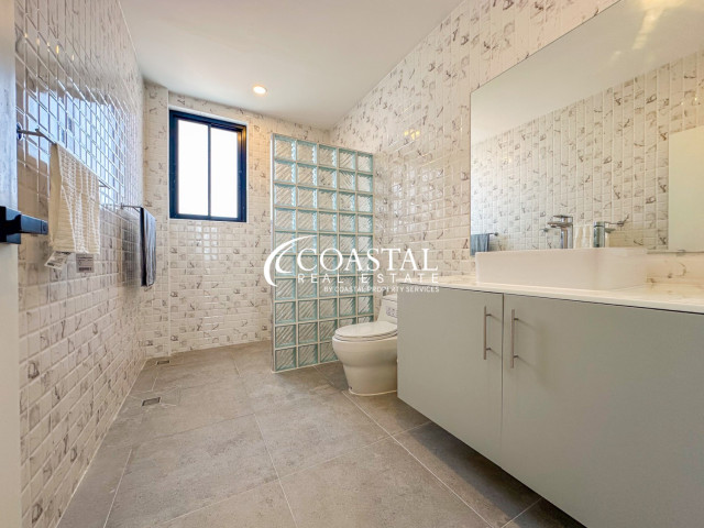 บ้านสำหรับขายที่บางเสร่