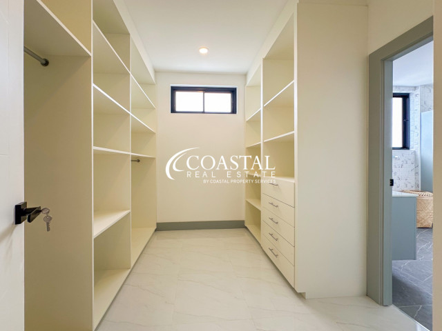 บ้านสำหรับขายที่บางเสร่