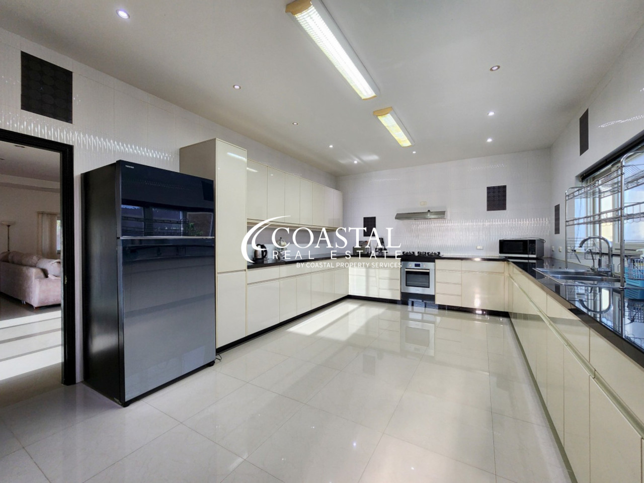 บ้านสำหรับขายหรือเช่าที่มาบประชัน/โป่ง