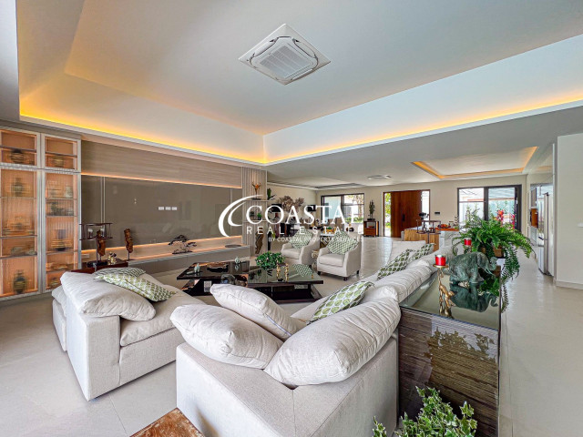 House For Sale Mabprachan/Pong