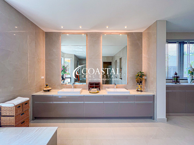 House For Sale Mabprachan/Pong