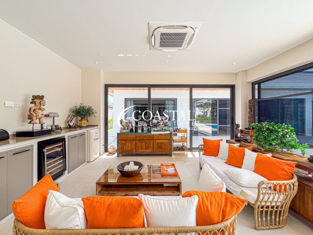 House For Sale Mabprachan/Pong