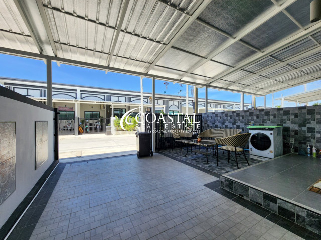 Townhouse For Rent East Pattaya