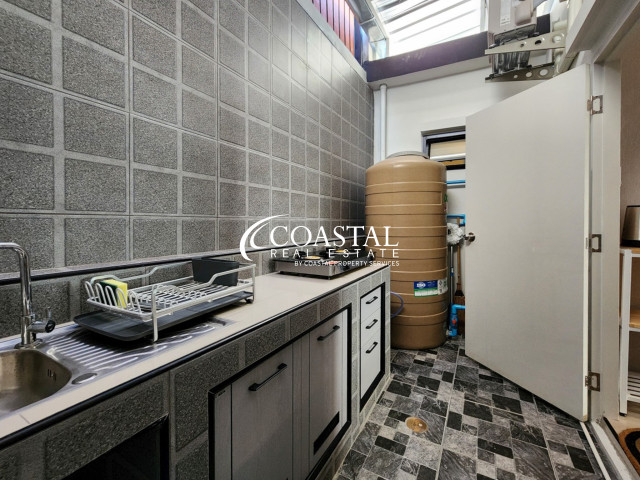 Townhouse For Rent East Pattaya