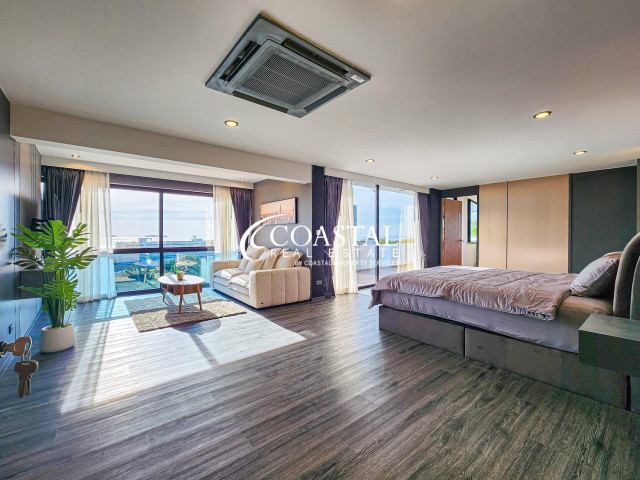 Condo For Sale Pratumnak