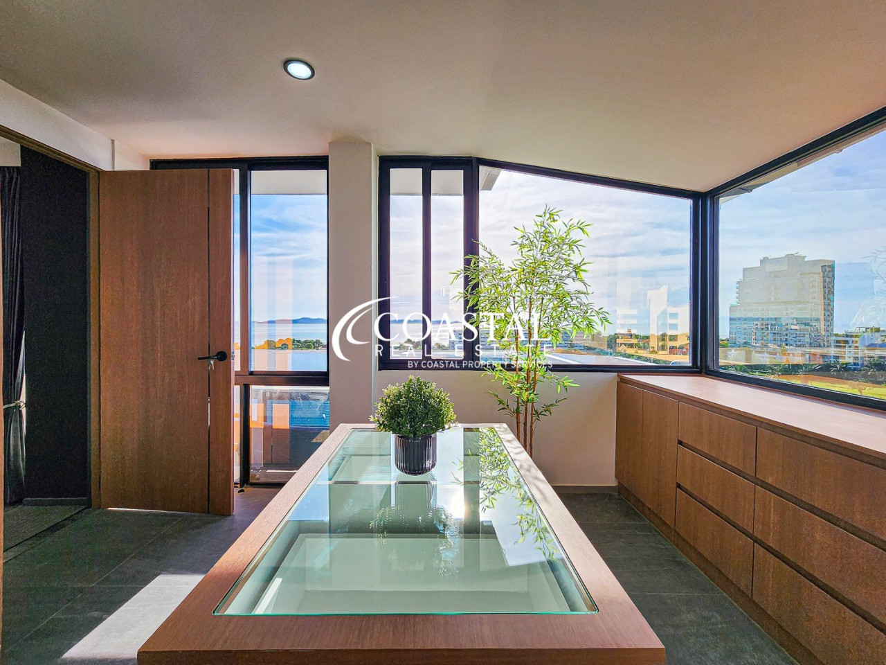 Condo For Sale Pratumnak