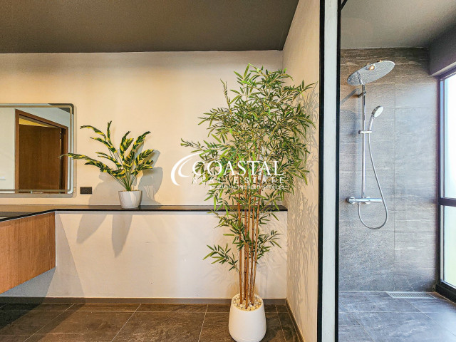 Condo For Sale Pratumnak