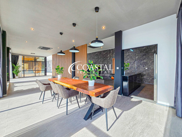 Condo For Sale Pratumnak