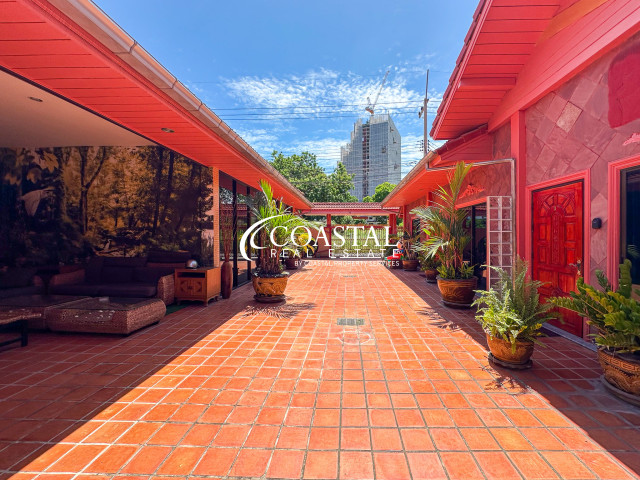 อสังหาริมทรัพย์เชิงพาณิชย์สำหรับขายที่พระตำหนัก