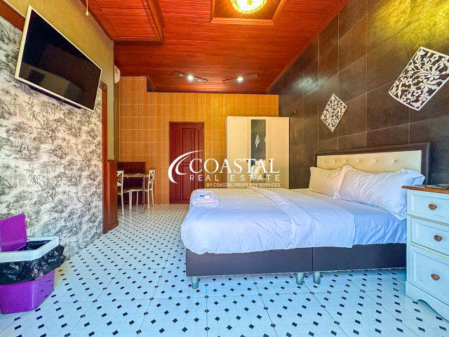 อสังหาริมทรัพย์เชิงพาณิชย์สำหรับขายที่พระตำหนัก