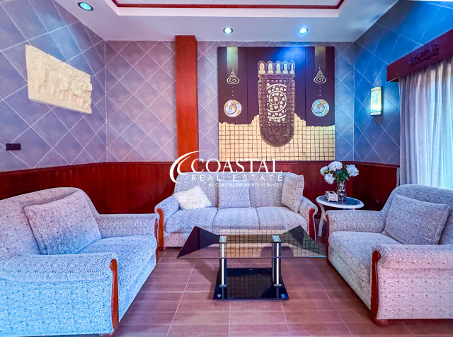 อสังหาริมทรัพย์เชิงพาณิชย์สำหรับขายที่พระตำหนัก