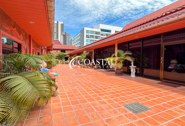 อสังหาริมทรัพย์เชิงพาณิชย์สำหรับขายที่พระตำหนัก