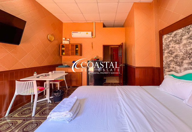 อสังหาริมทรัพย์เชิงพาณิชย์สำหรับขายที่พระตำหนัก