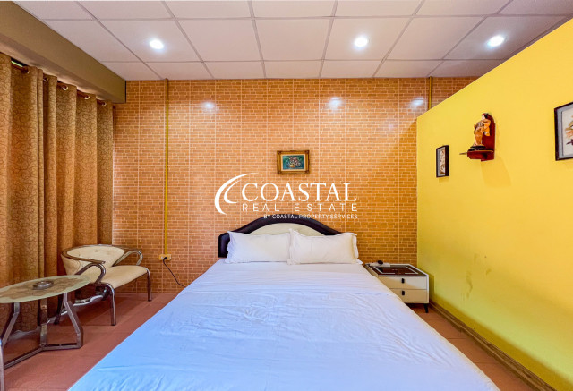 อสังหาริมทรัพย์เชิงพาณิชย์สำหรับขายที่พระตำหนัก