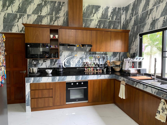 House For Sale Huay Yai