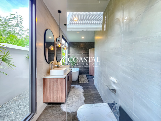 House For Sale Mabprachan/Pong