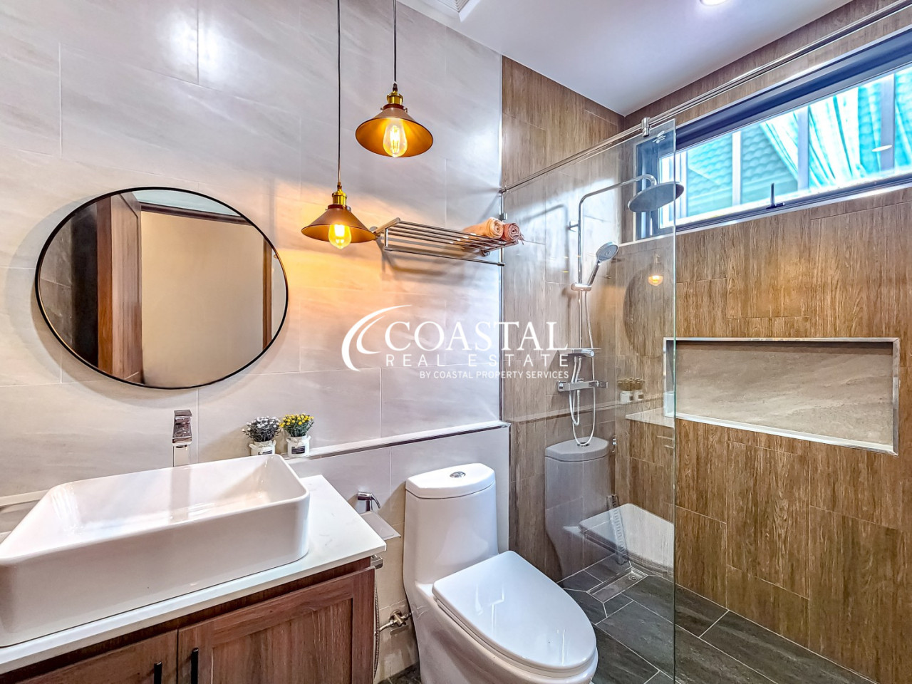 House For Sale Mabprachan/Pong