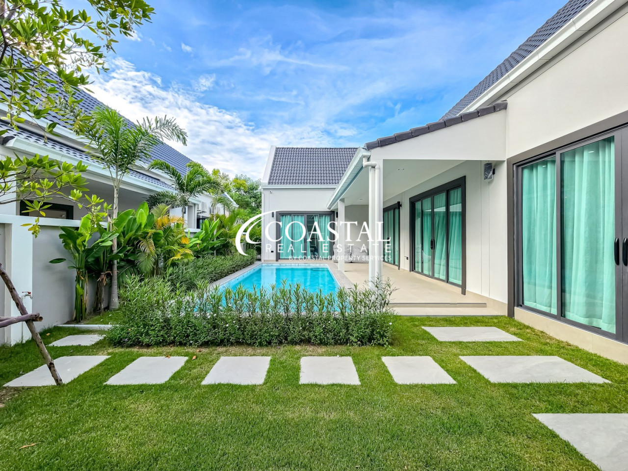 House For Sale Mabprachan/Pong