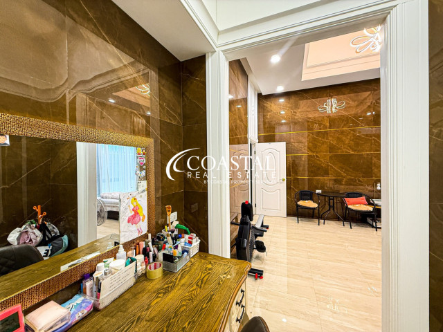 House For Sale East Pattaya