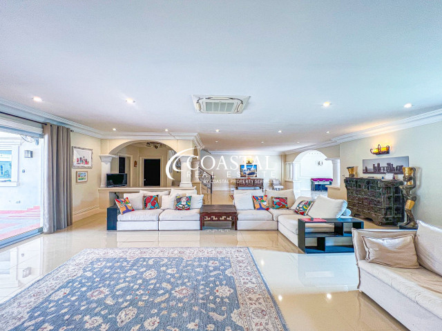 House For Sale Mabprachan/Pong