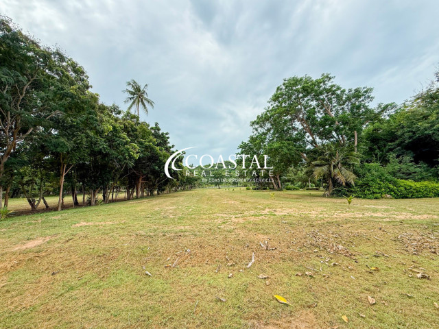 ที่ดินสำหรับขายที่บางเสร่