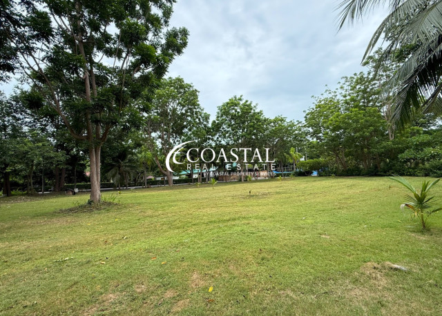 ที่ดินสำหรับขายที่บางเสร่