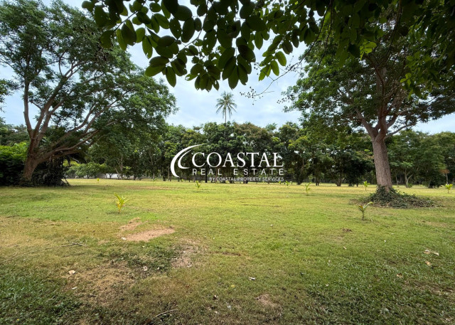 ที่ดินสำหรับขายที่บางเสร่