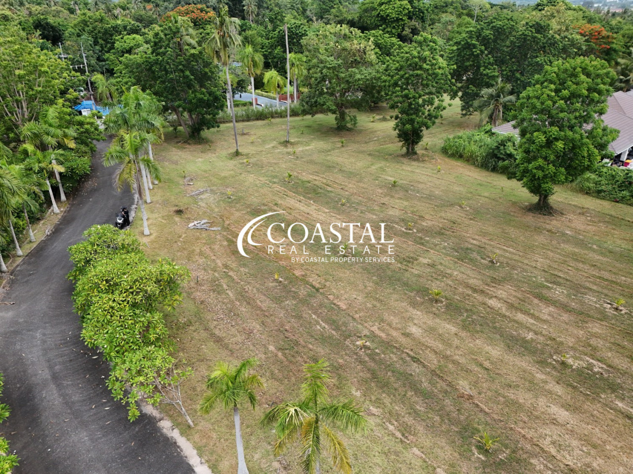 ที่ดินสำหรับขายที่บางเสร่