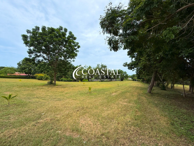 ที่ดินสำหรับขายที่บางเสร่