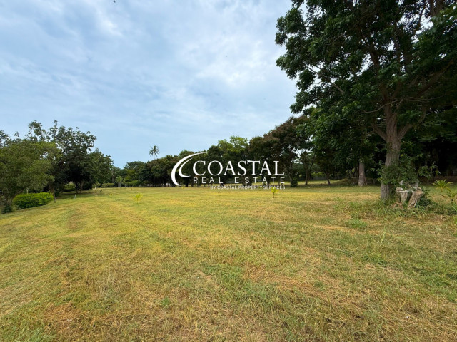 ที่ดินสำหรับขายที่บางเสร่