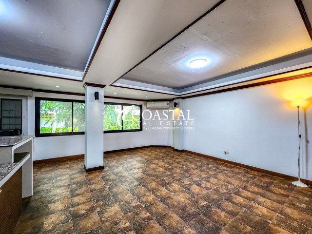 Townhouse For Sale Jomtien