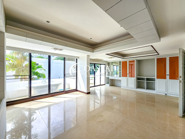 Townhouse For Sale Jomtien