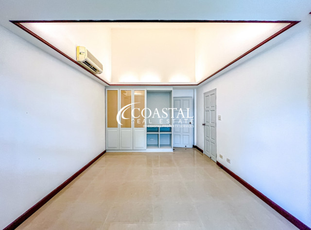 Townhouse For Sale Jomtien