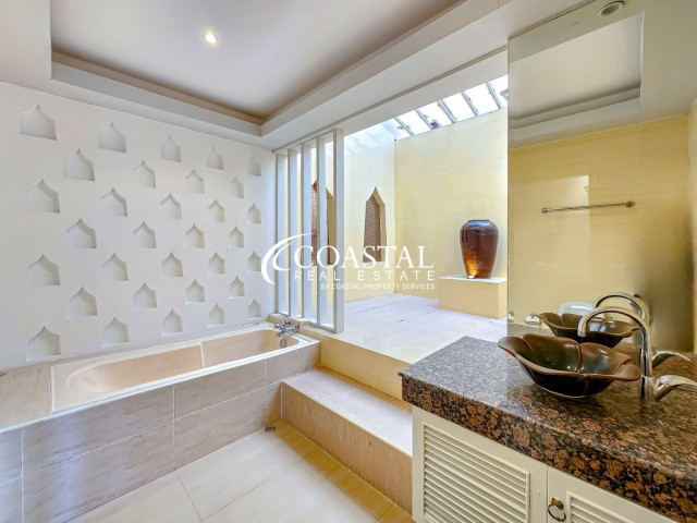 Townhouse For Sale Jomtien