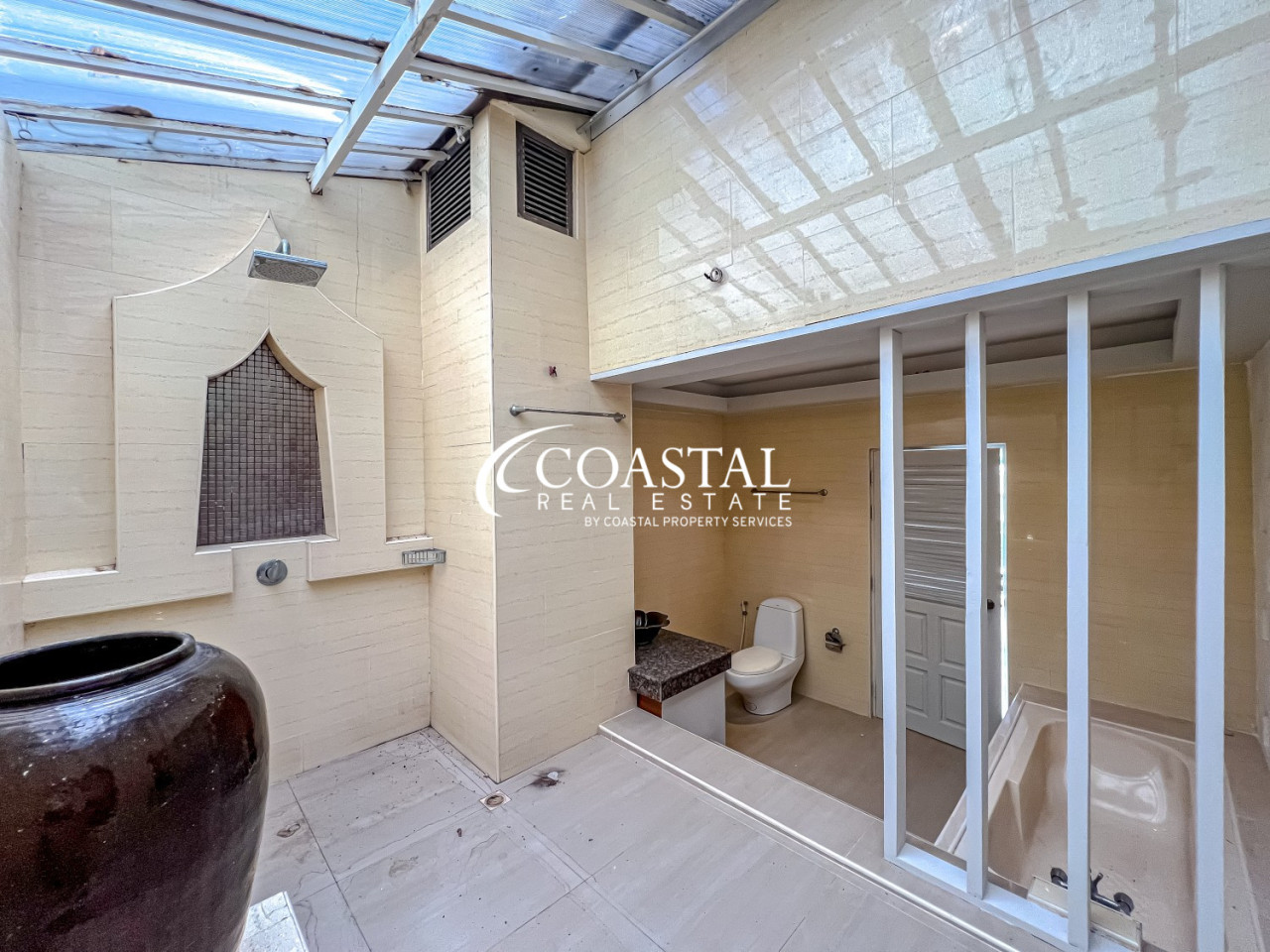 Townhouse For Sale Jomtien